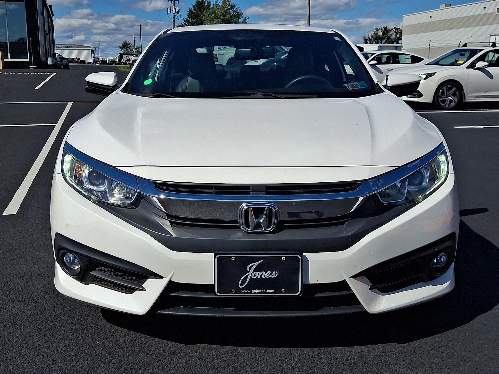 Used 2018 Honda Civic EX-L image 2