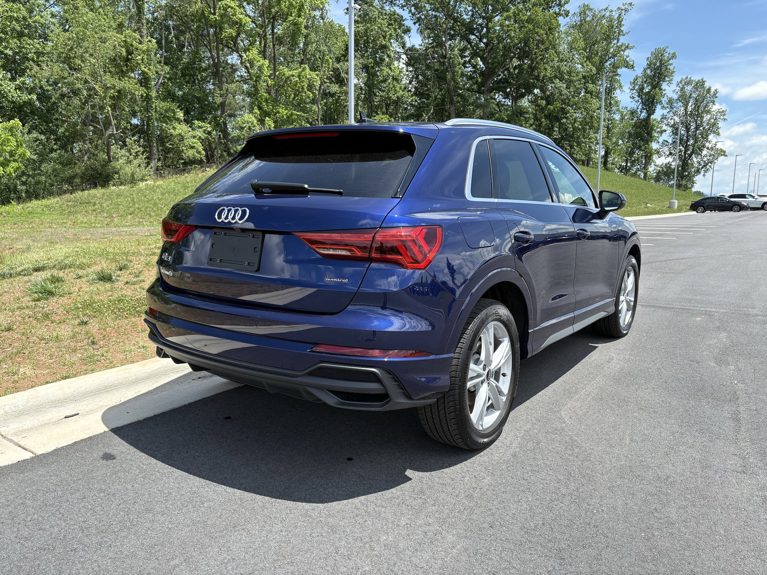 Used 2023 Audi Q3 2.0T Premium AWD/4WD image 9