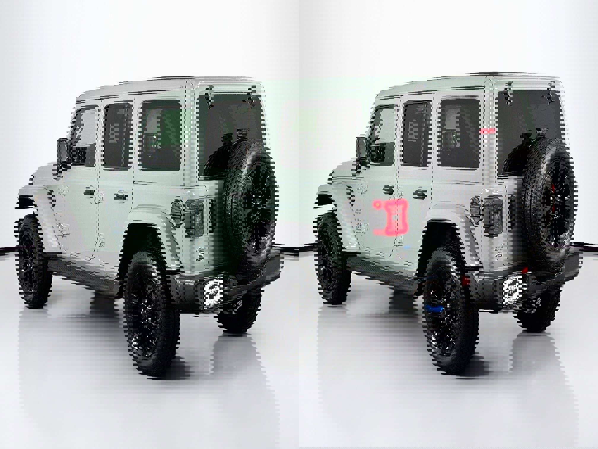 Used 2024 Jeep Wrangler Sahara image 9
