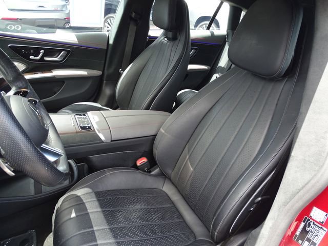 Used 2022 Mercedes-Benz EQS 580 4MATIC Sedan image 8