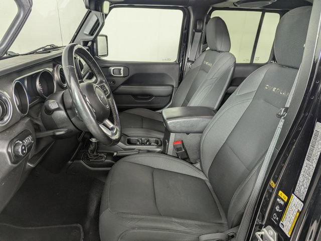 Used 2020 Jeep Gladiator Overland AWD/4WD image 10