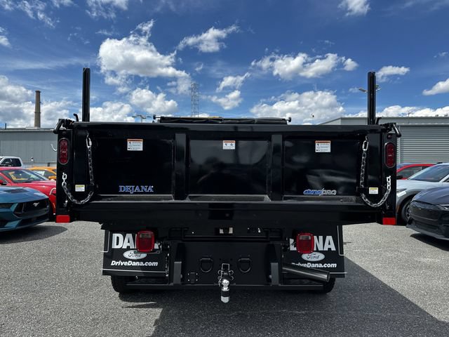 New 2026 Ford F550 4x4 Crew Cab image 6