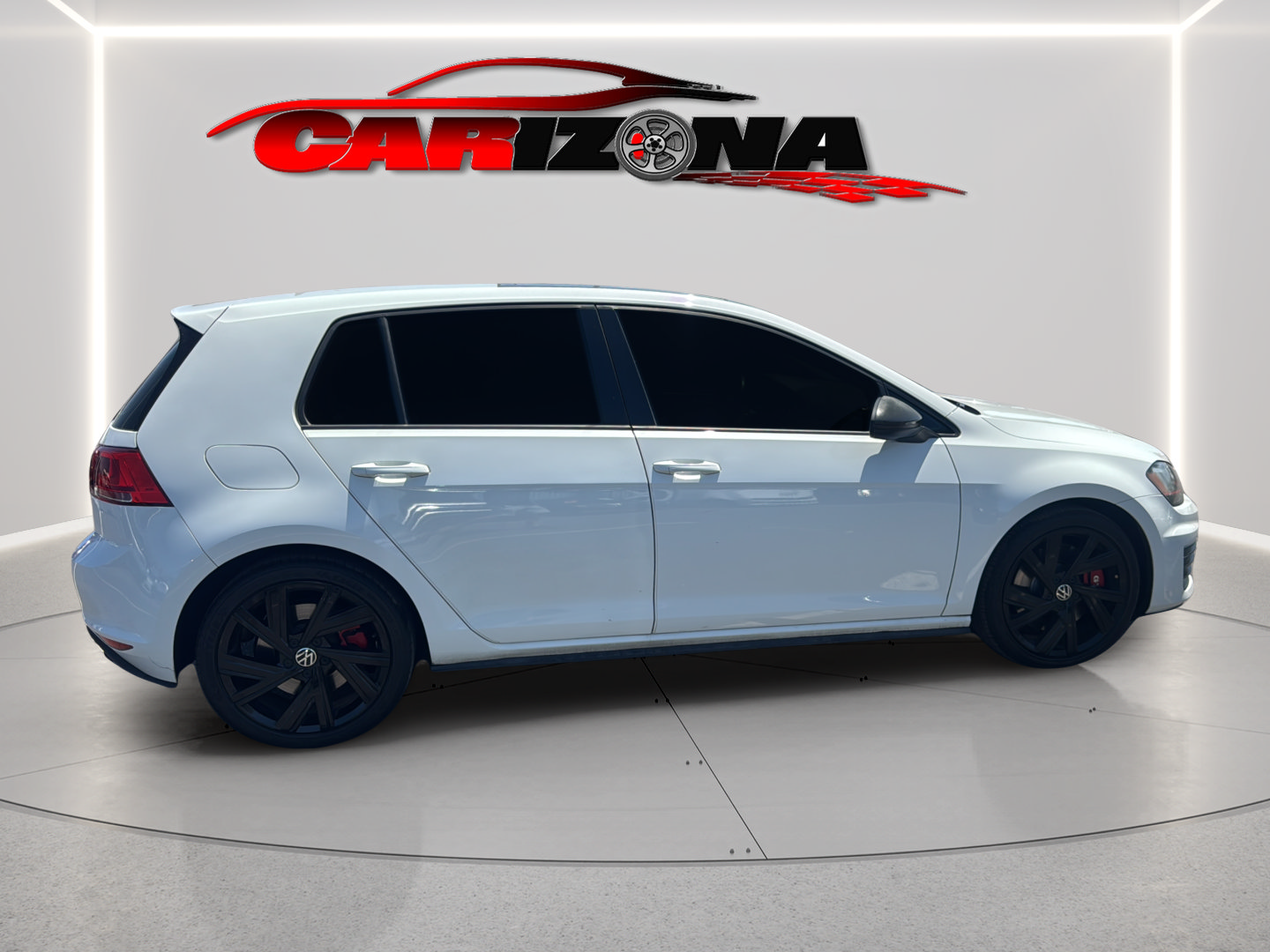 Used 2016 Volkswagen GTI SE w/ Lighting Package (SEL) FWD image 4