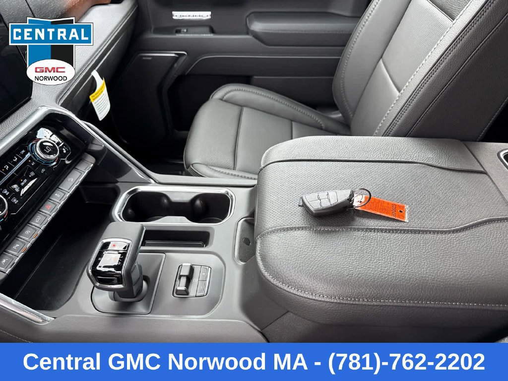 New 2026 GMC Sierra 1500 Denali w/ Technology Package AWD/4WD image 20