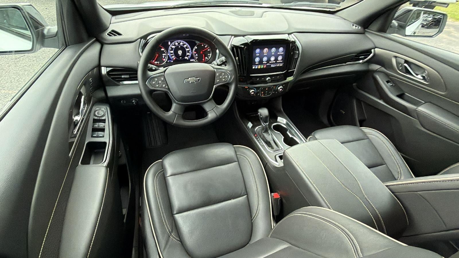 Used 2023 Chevrolet Traverse Premier w/ Redline Edition AWD/4WD image 26