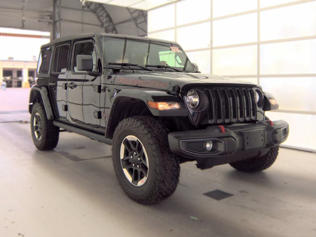 Used 2022 Jeep Wrangler Unlimited Rubicon w/ Cold Weather Group AWD/4WD image 3