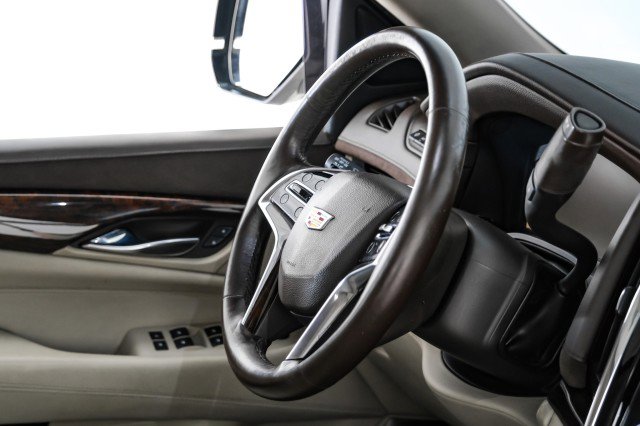 Used 2015 Cadillac Escalade Premium AWD/4WD image 11