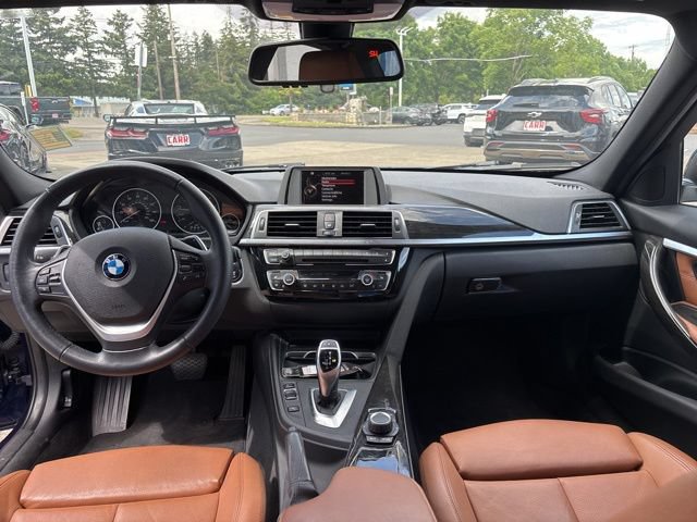 Used 2017 BMW 330i Sedan RWD image 14