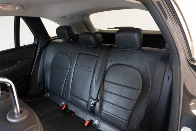 Used 2021 Mercedes-Benz GLC 300 image 19