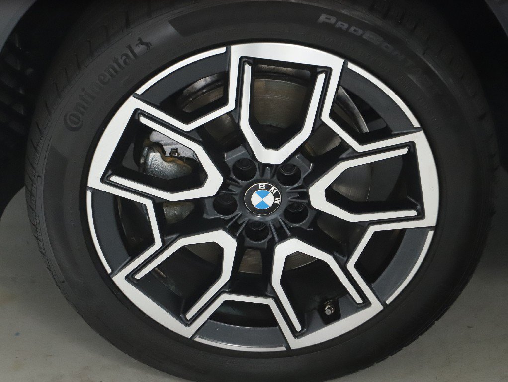 Used 2026 BMW X1 xDrive28i AWD/4WD image 40
