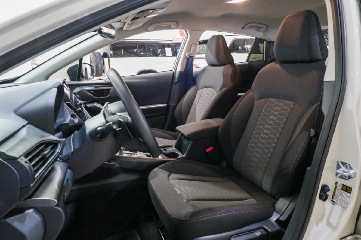 Used 2025 Subaru Impreza 2.0i Sport AWD/4WD image 10