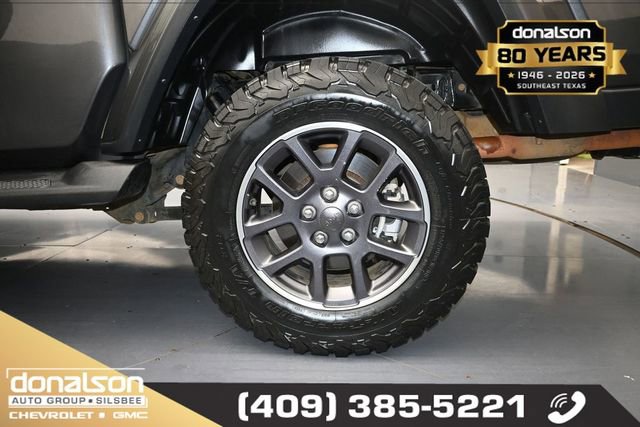 Used 2023 Jeep Gladiator Overland w/ Popular Equipment Package AWD/4WD image 13
