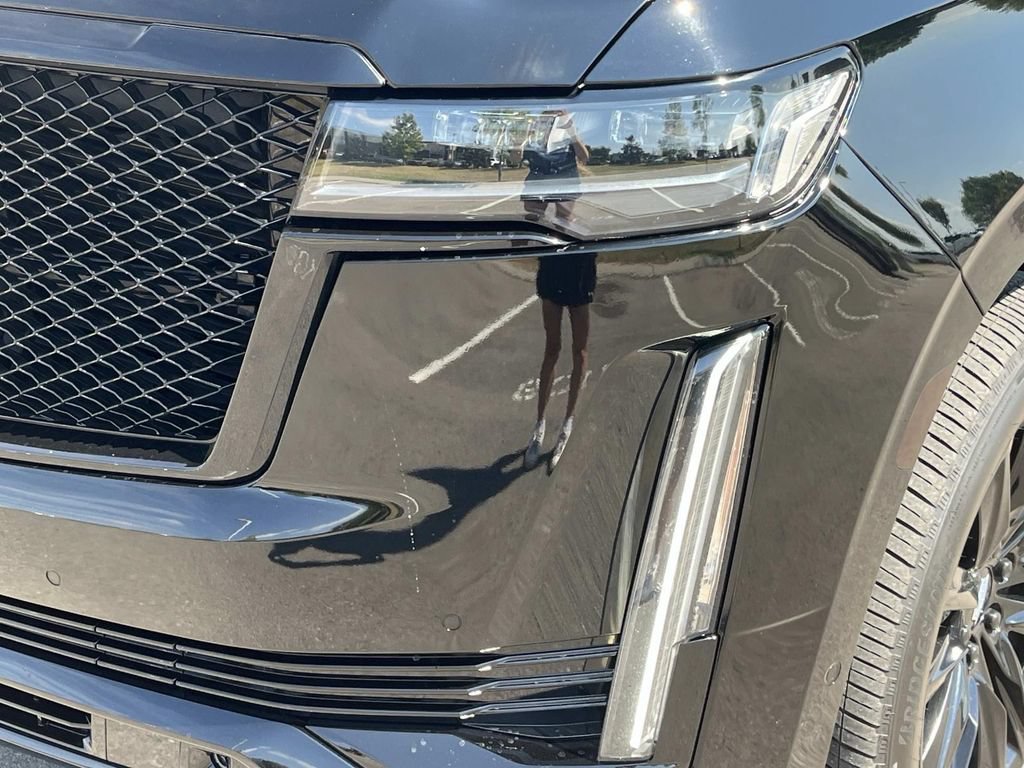 Used 2023 Cadillac Escalade Sport w/ Touring Package AWD/4WD image 9