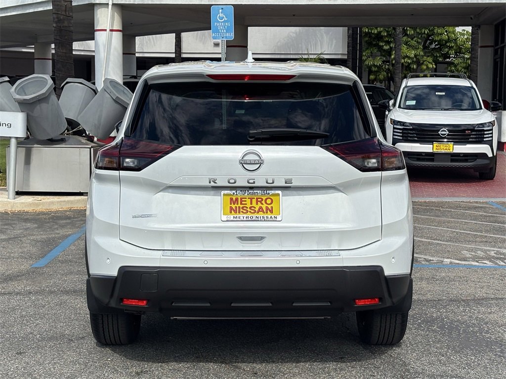 New 2026 Nissan Rogue SV image 3