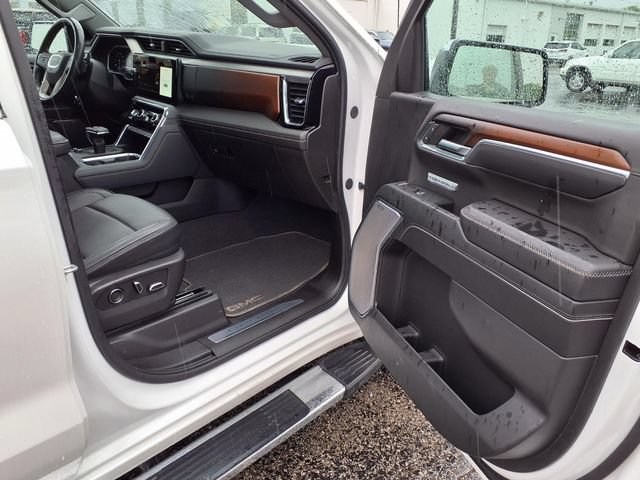 Used 2024 GMC Sierra 1500 Denali w/ Technology Package AWD/4WD image 87