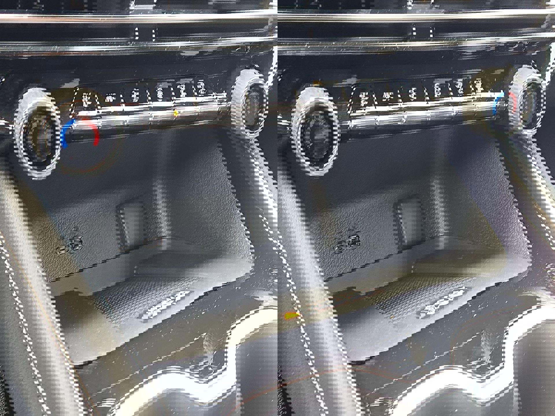 New 2025 Chevrolet Traverse LT w/ LPO, Floor Liner Package image 66