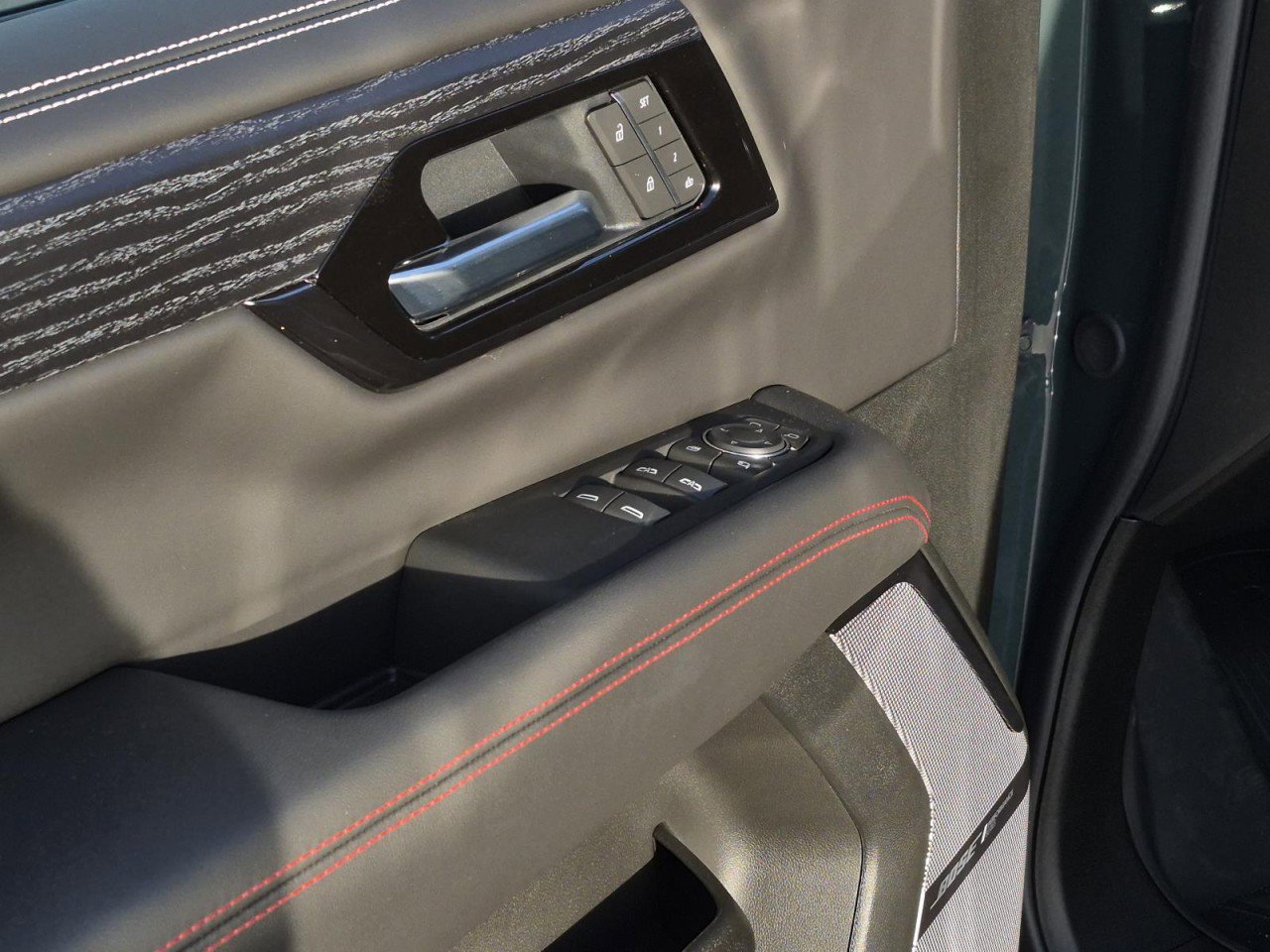 New 2026 GMC Yukon AT4 Ultimate image 11