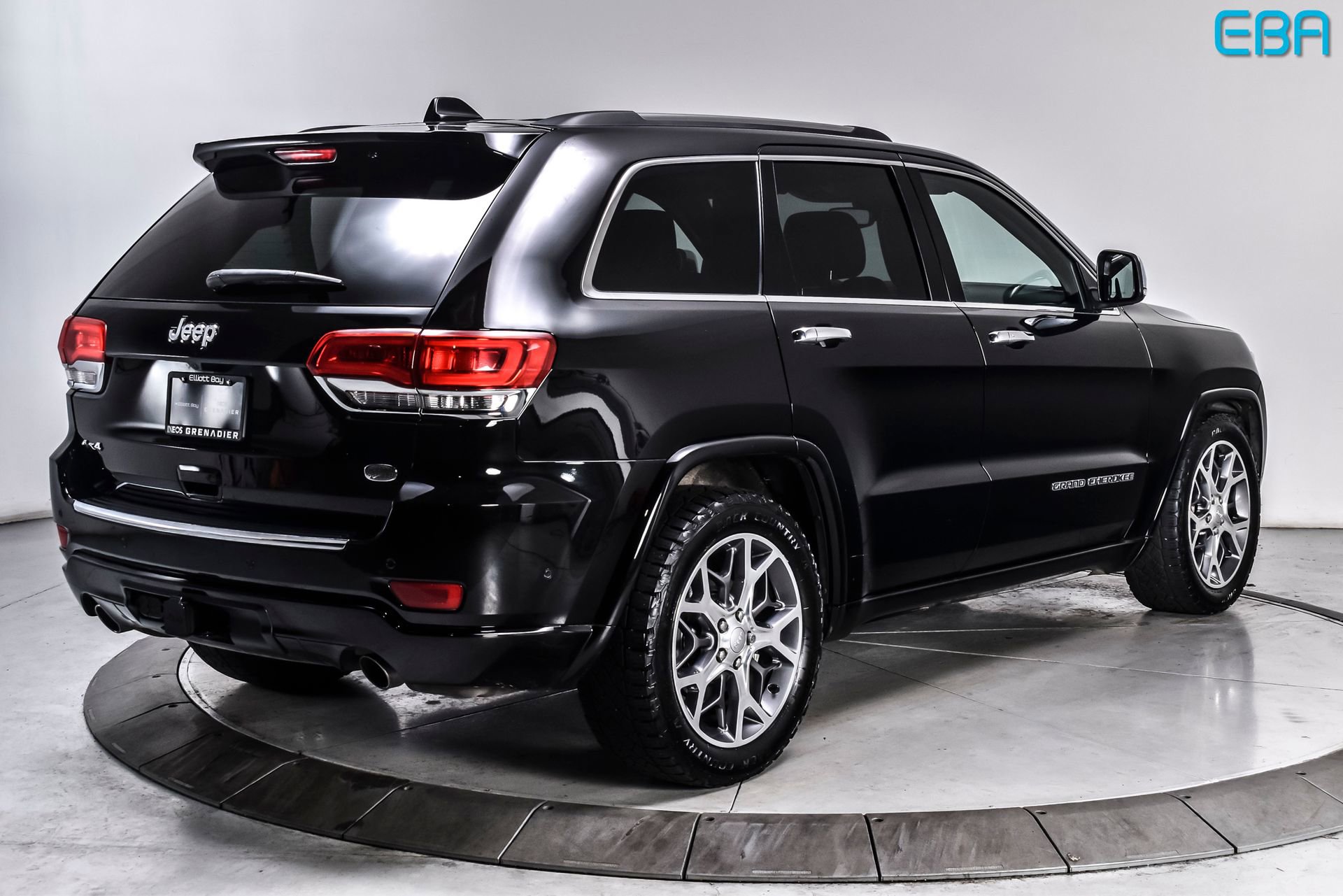 Used 2021 Jeep Grand Cherokee Overland w/ Protech Group image 6