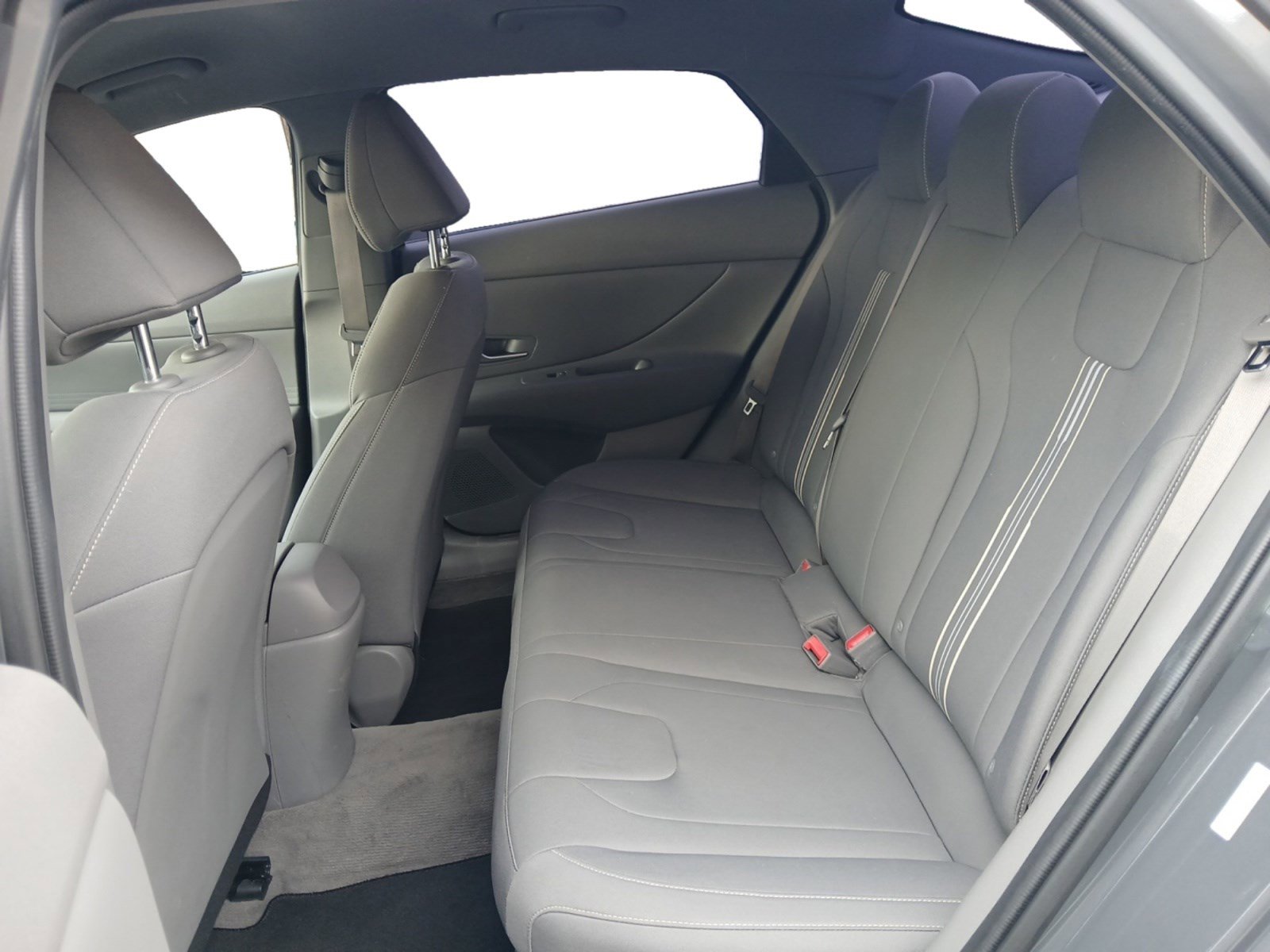 Used 2023 Hyundai Elantra Blue image 13