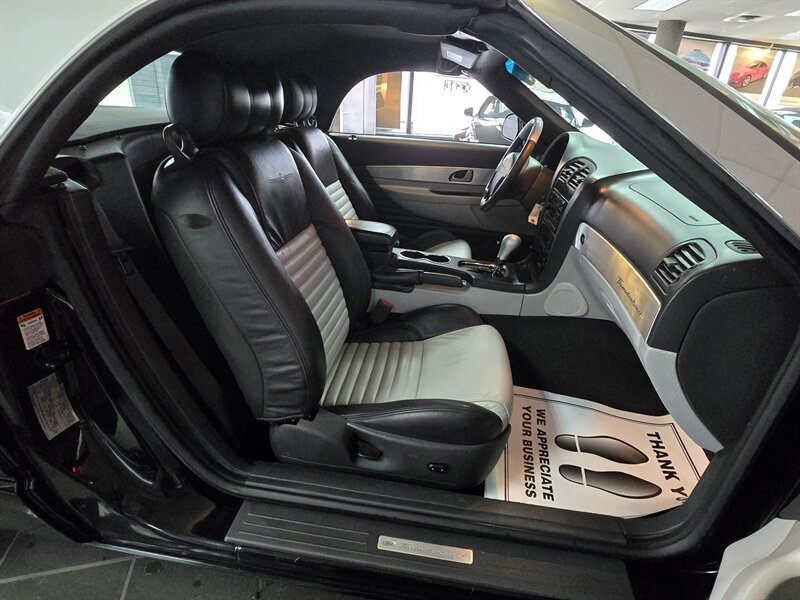 Used 2002 Ford Thunderbird Neiman Marcus RWD image 13