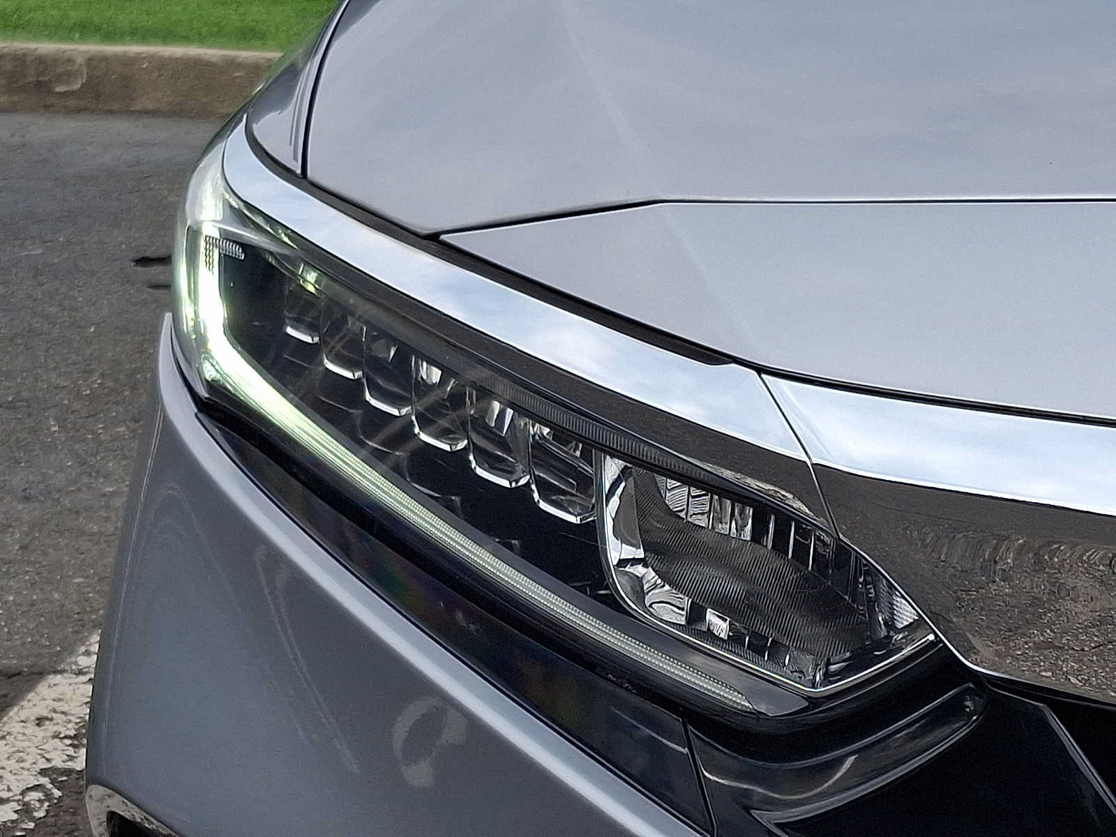 Certified 2020 Honda Accord EX image 9