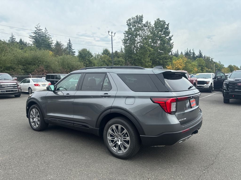 Used 2026 Ford Explorer Active w/ Active Comfort Package AWD/4WD image 6