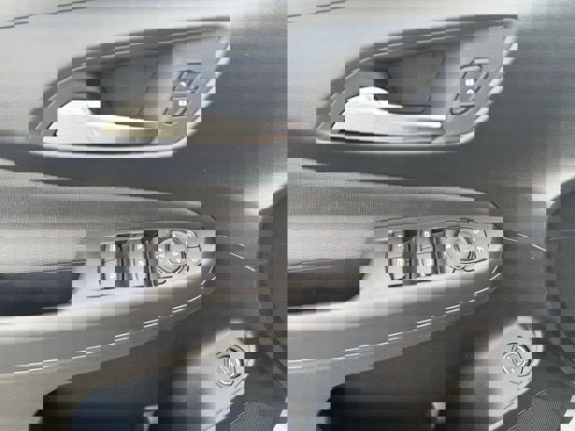 New 2026 Buick Envista Preferred w/ Convenience II Package image 3