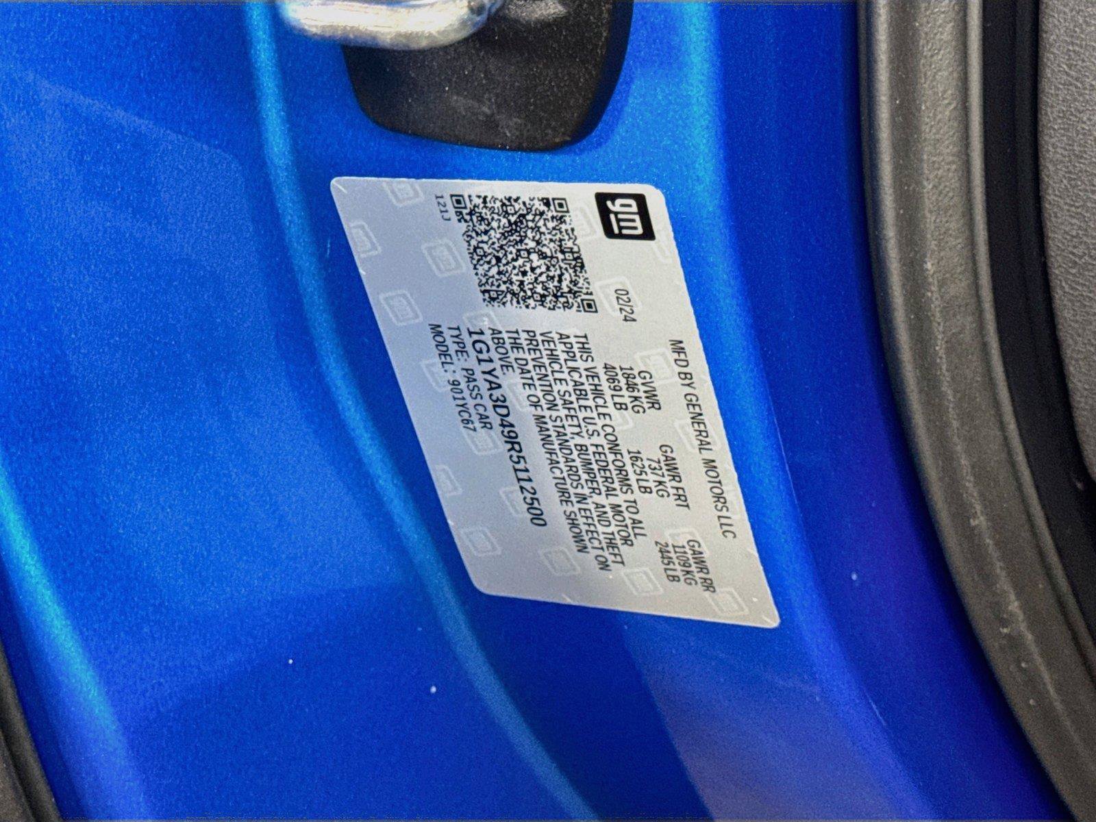 Used 2024 Chevrolet Corvette Stingray Convertible w/ 1LT RWD image 32