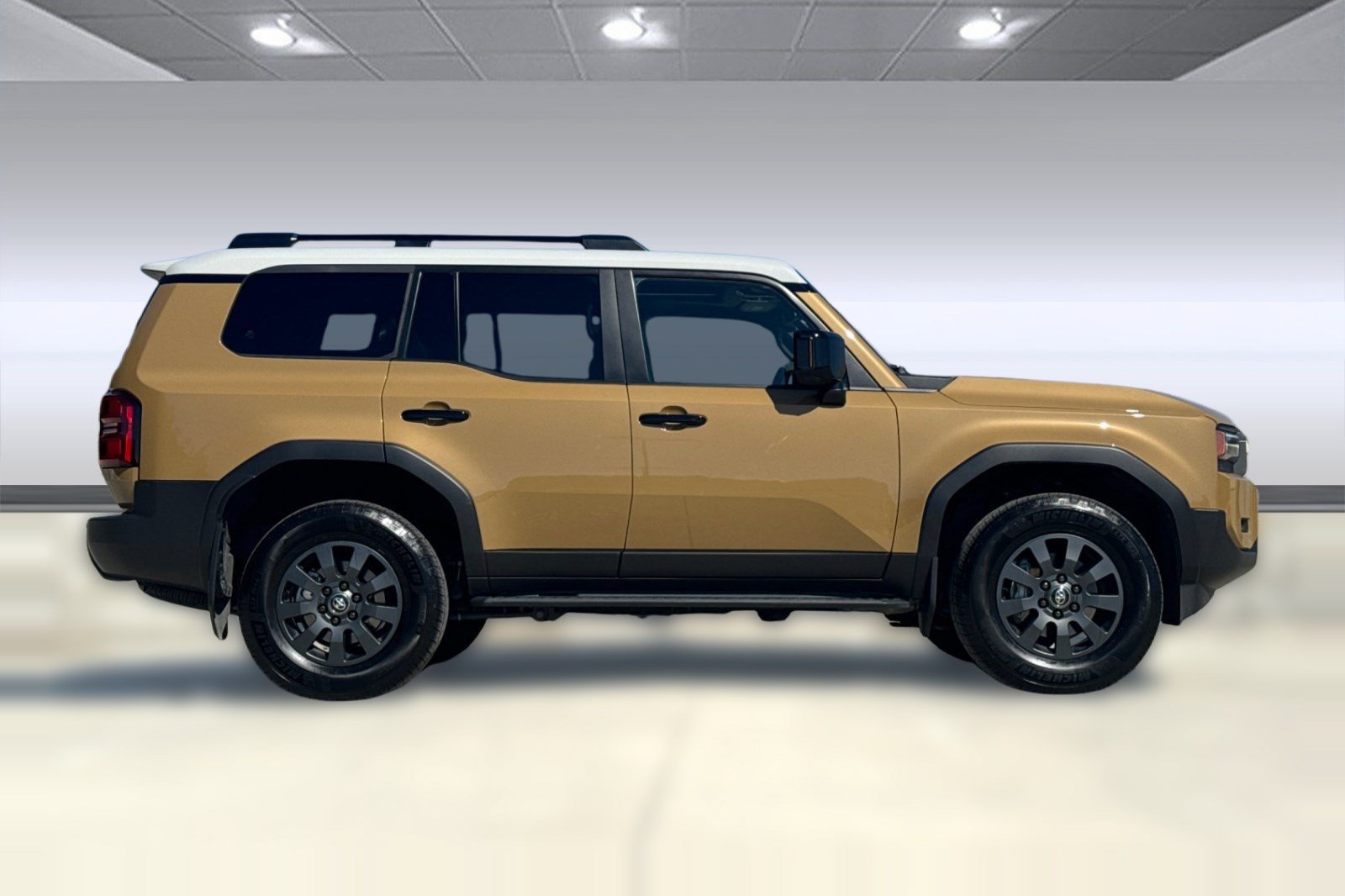 Used 2025 Toyota Land Cruiser w/ Premium Package AWD/4WD image 7