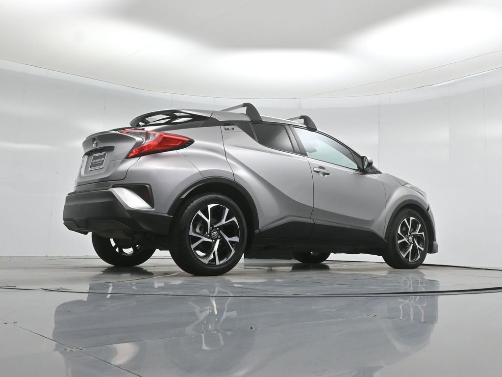 Used 2018 Toyota C-HR XLE image 43