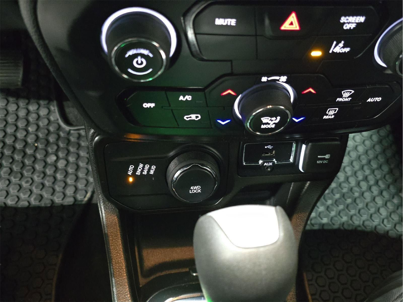 Used 2023 Jeep Renegade Altitude w/ Convenience Group I AWD/4WD image 16