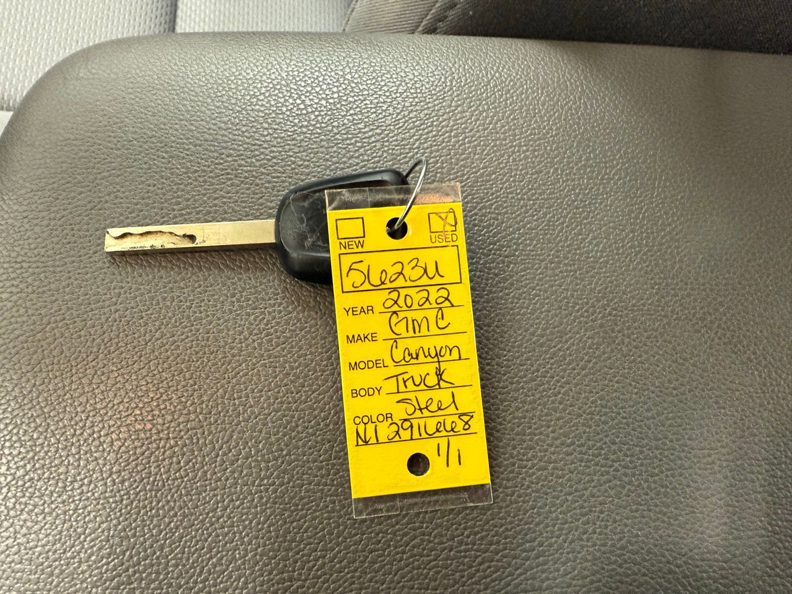 Used 2022 GMC Canyon Elevation Standard image 30