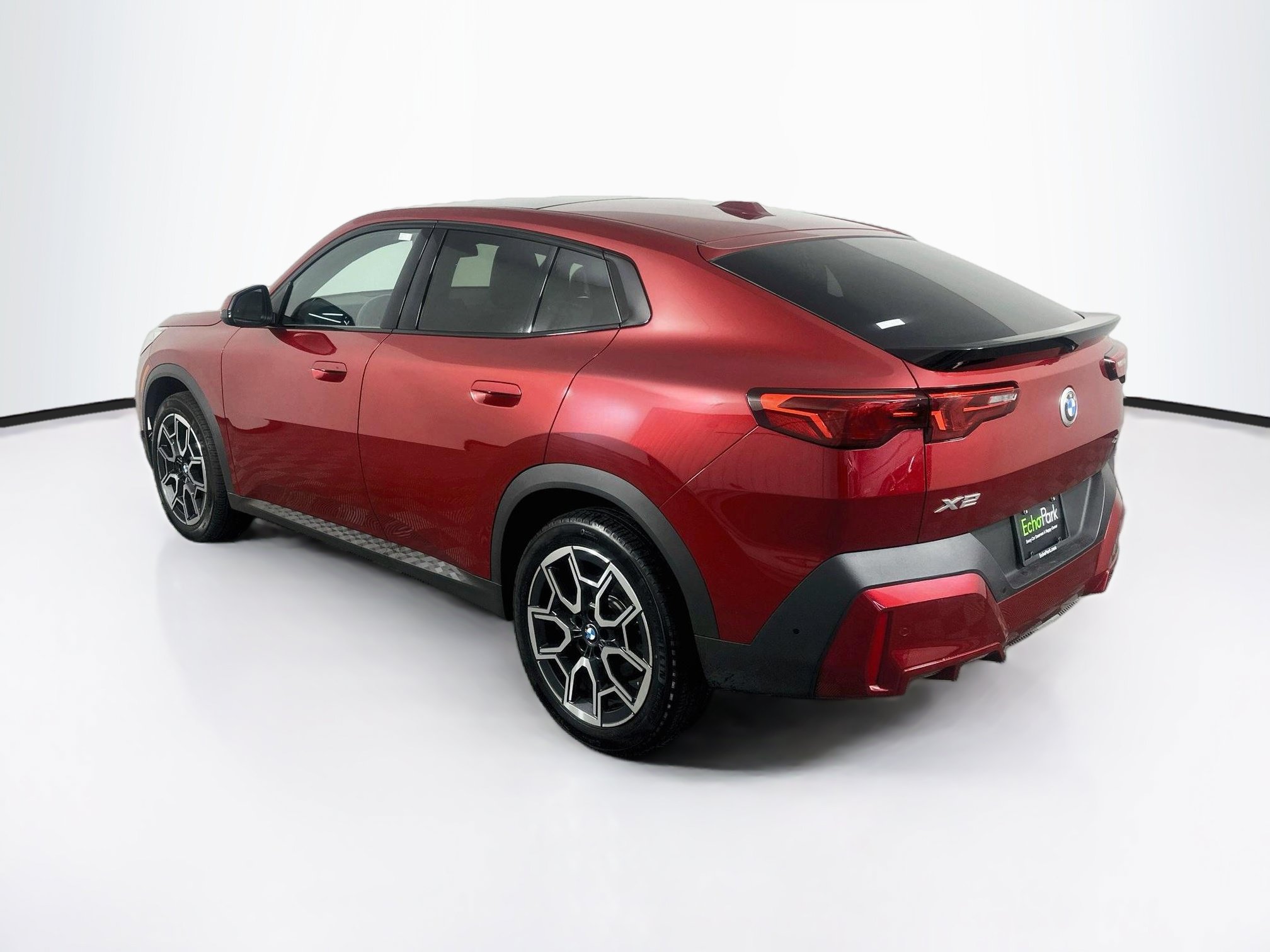 Used 2026 BMW X2 xDrive28i AWD/4WD image 5