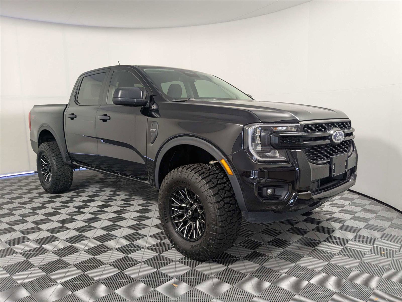 Used 2024 Ford Ranger XL w/ Trailer Tow Package image 3