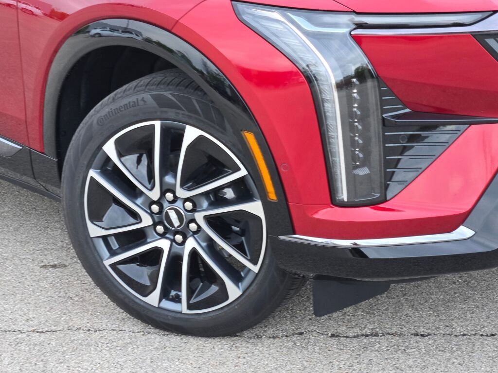 New 2026 Cadillac Optiq Sport 1 AWD/4WD image 3