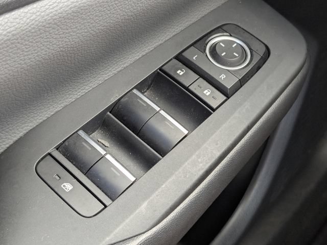 Used 2024 Toyota Prius Limited FWD image 29