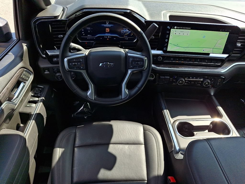 Used 2025 Chevrolet Silverado 2500 LTZ w/ Trail Boss Package AWD/4WD image 12