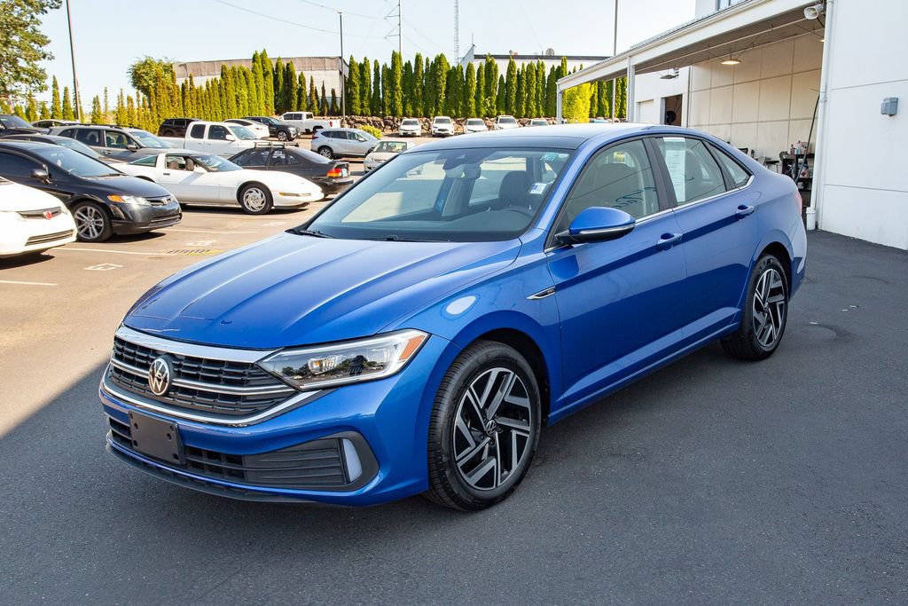 Used 2023 Volkswagen Jetta SEL FWD image 6