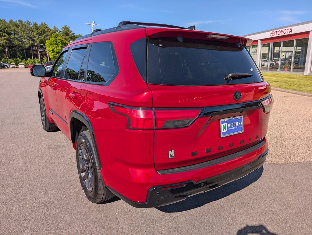 Used 2025 Toyota Sequoia Platinum AWD/4WD image 3