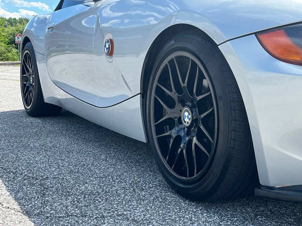 Used 2003 BMW Z4 2.5i RWD image 9