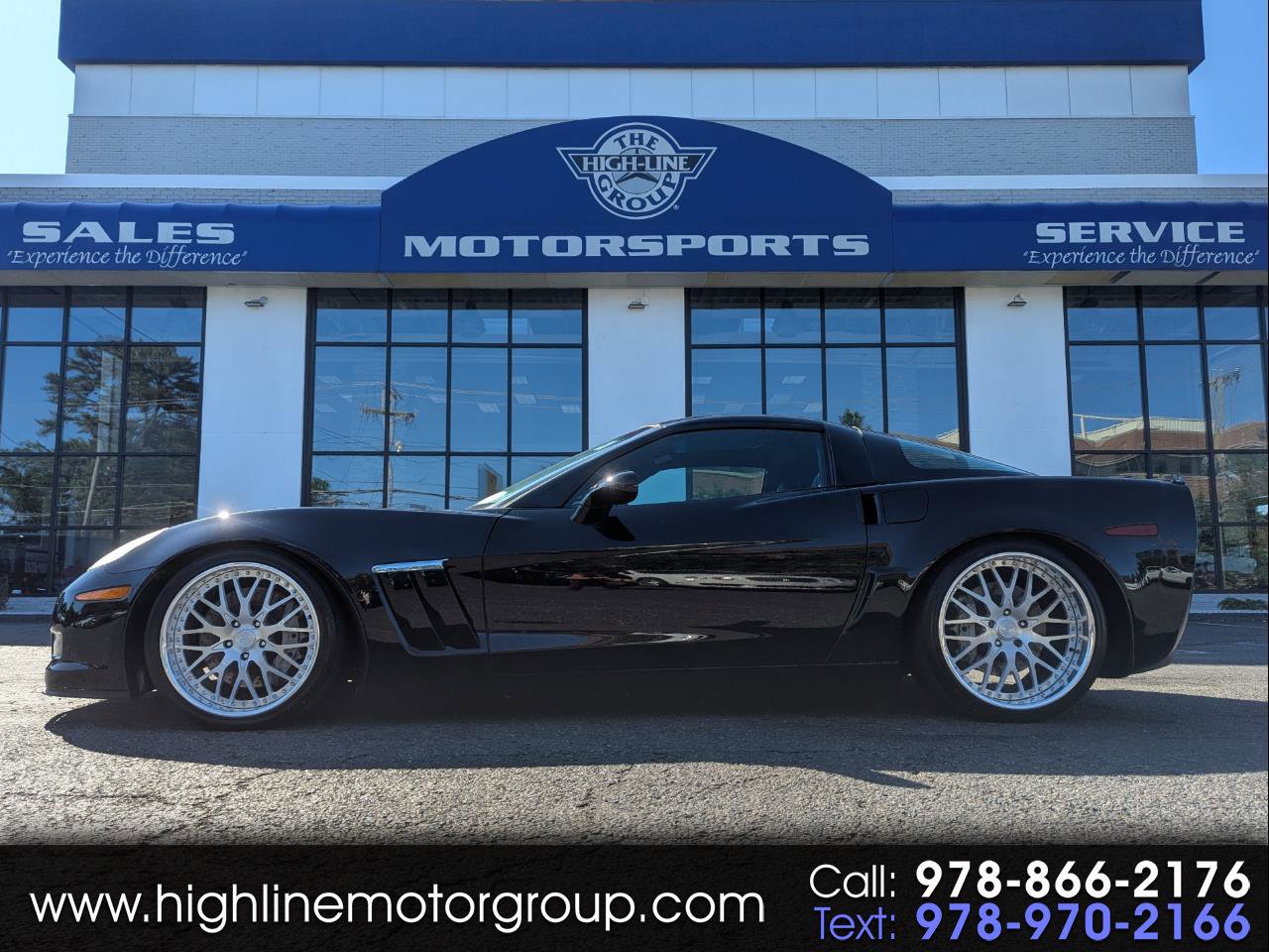 Used 2005 Chevrolet Corvette Coupe w/ Preferred Equipment Group RWD image 1