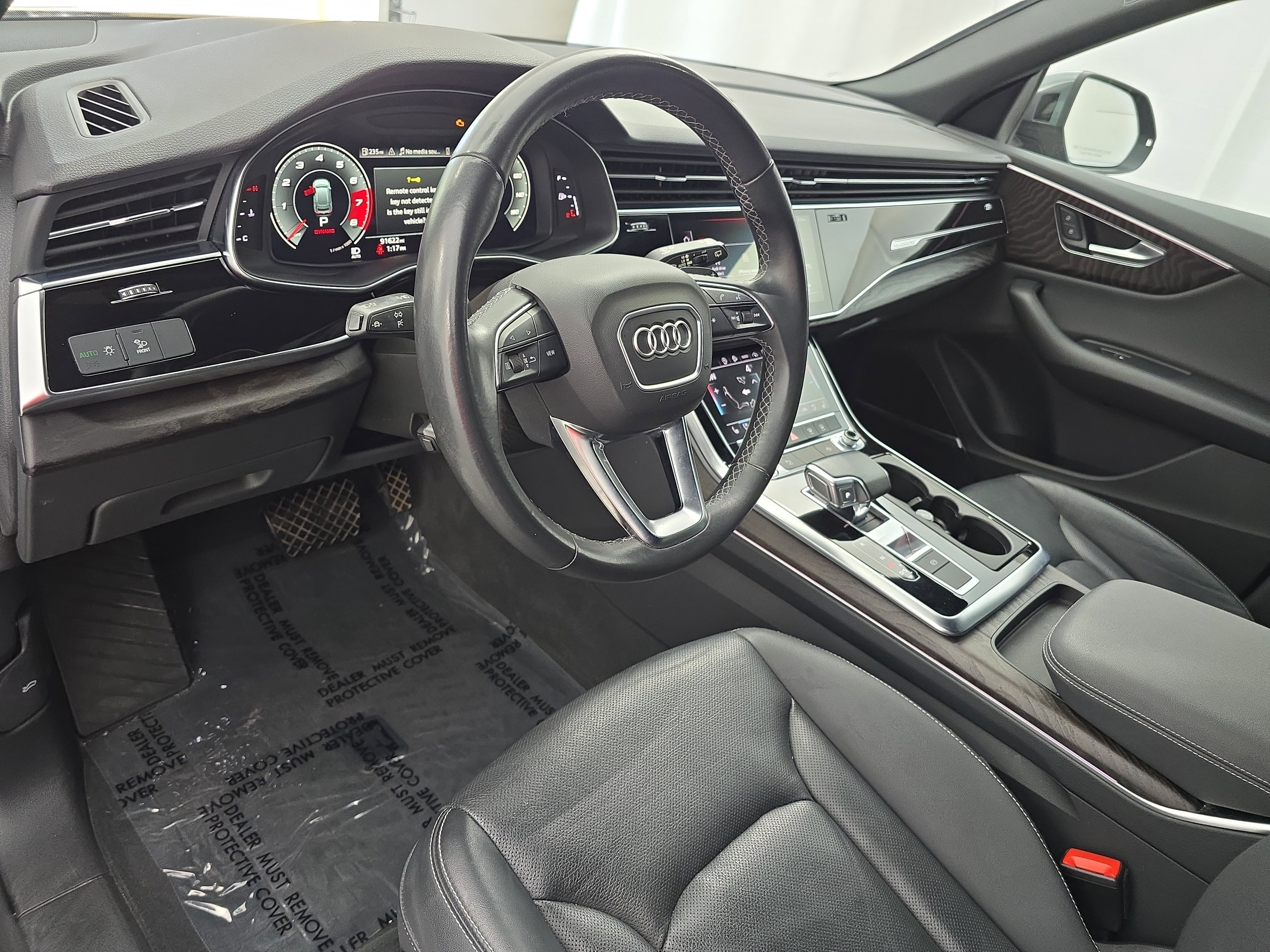 Used 2021 Audi Q8 Premium Plus image 31