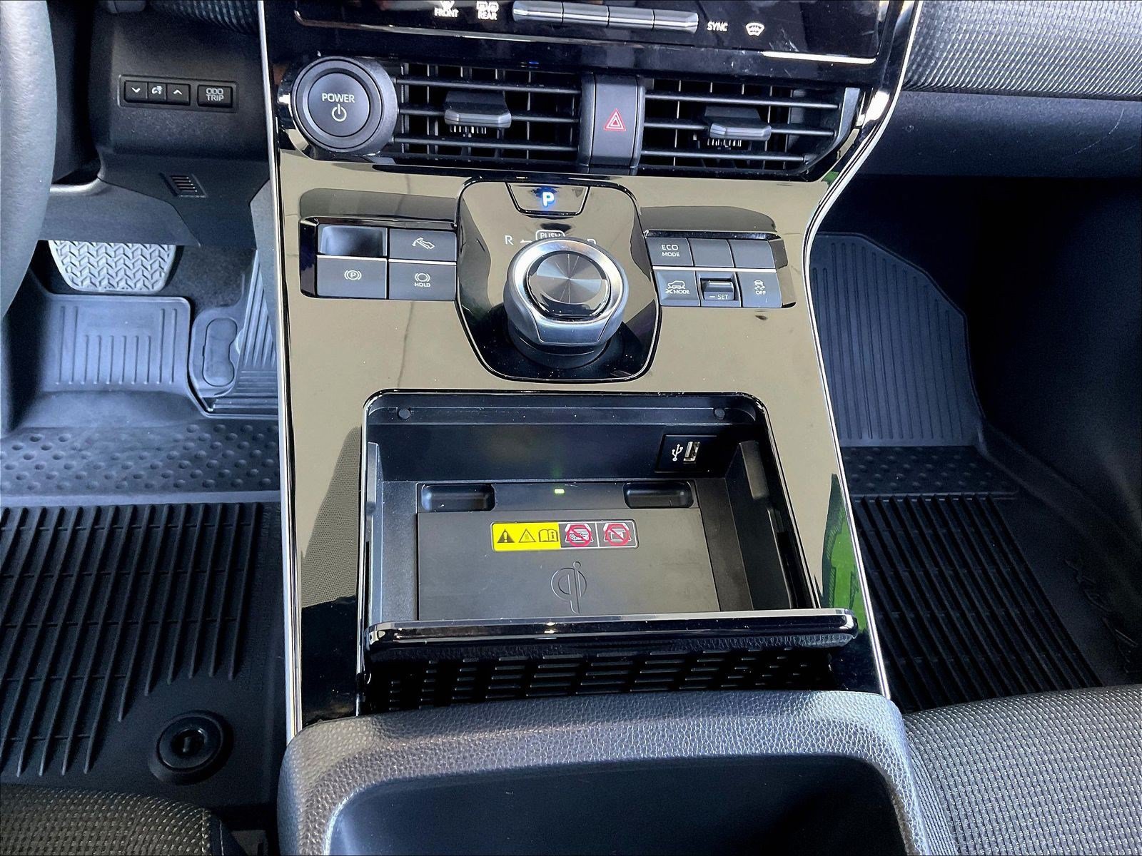 Used 2024 Toyota bZ4X AWD w/ Weather Package image 15