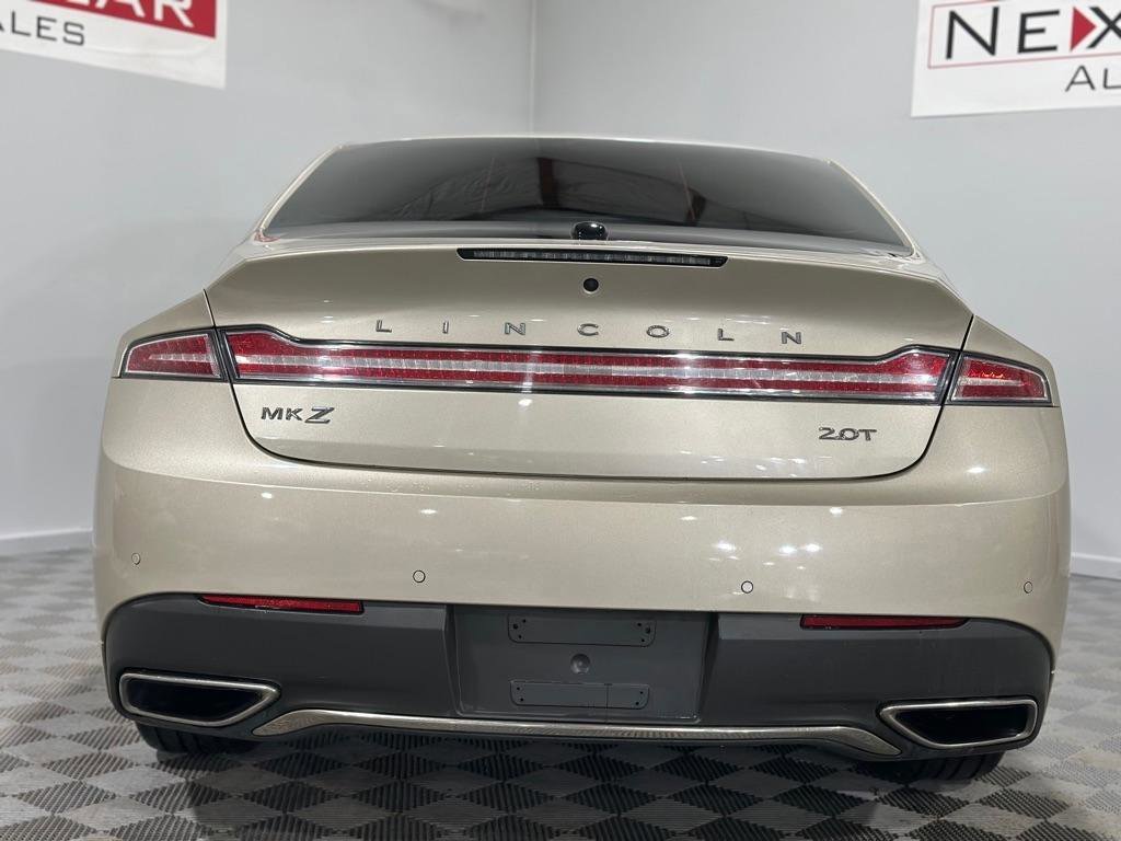 Used 2017 Lincoln MKZ Premiere image 9