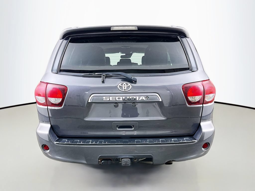Used 2019 Toyota Sequoia SR5 AWD/4WD image 8