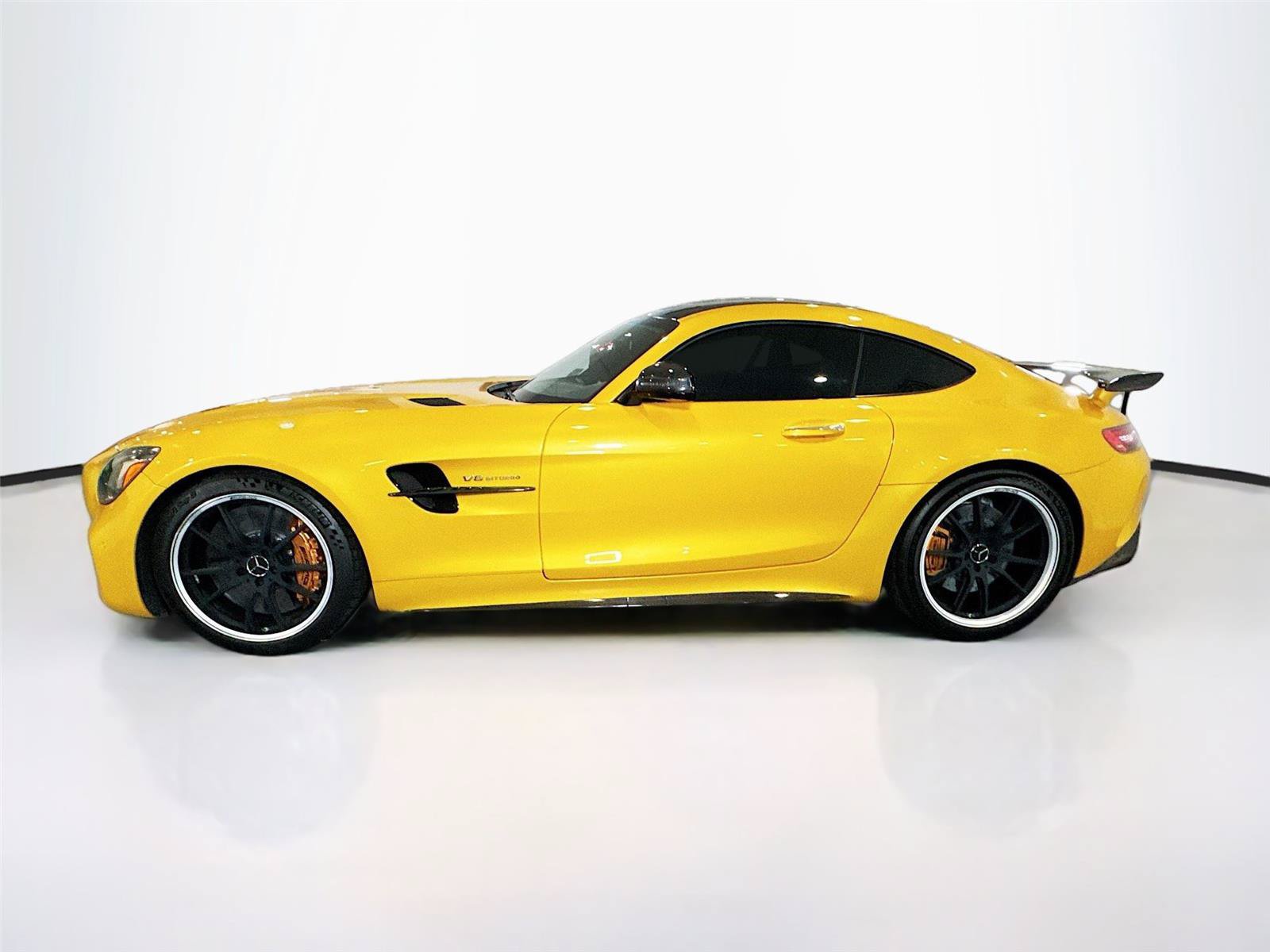 Used 2019 Mercedes-Benz AMG GT R image 23