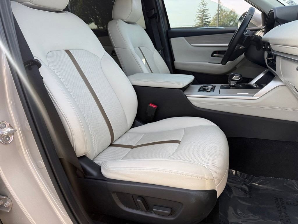 Used 2024 MAZDA CX-90 Plug-In Hybrid w/ Premium Plus image 26