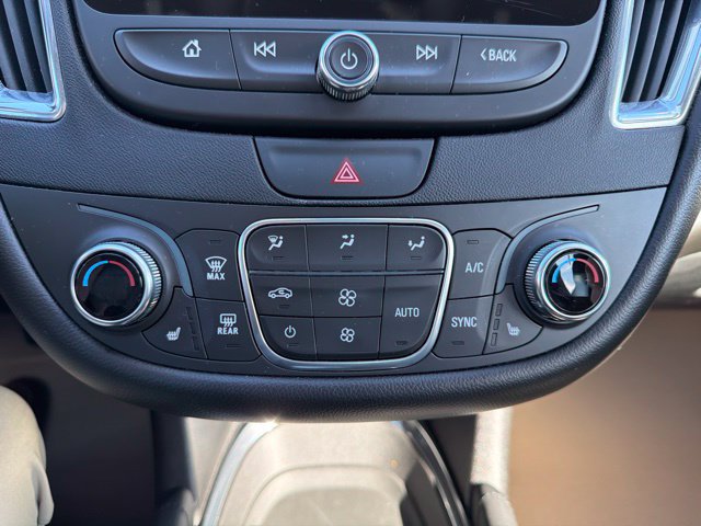 Certified 2019 Chevrolet Malibu LT w/ Leather Package FWD image 21