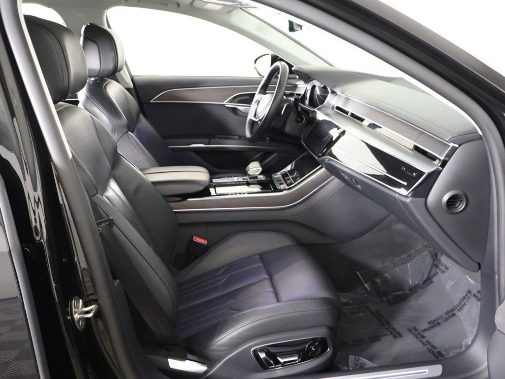 Used 2022 Audi A8 L 3.0T w/ Executive Package image 38