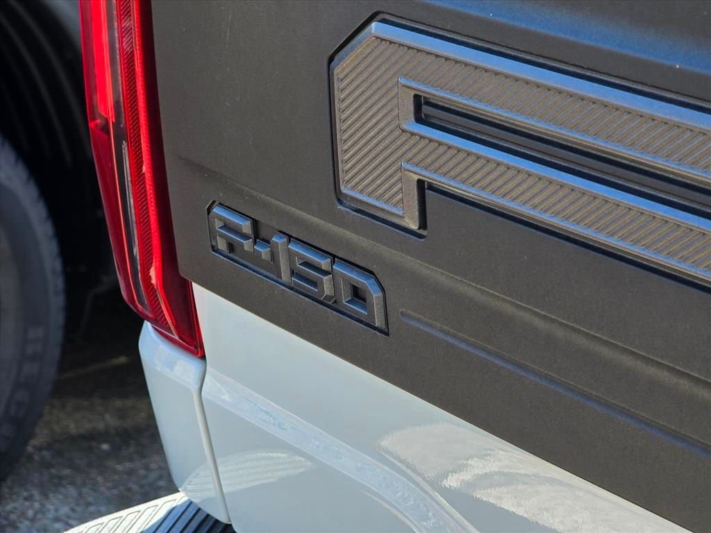 Used 2024 Ford F150 Raptor AWD/4WD image 16